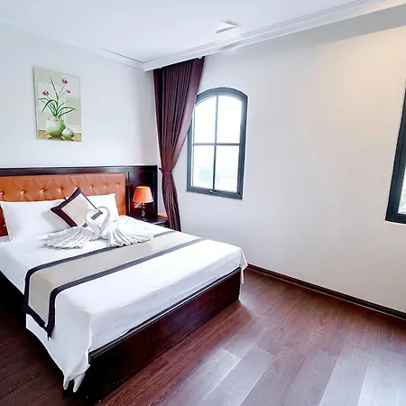 Win Hotel